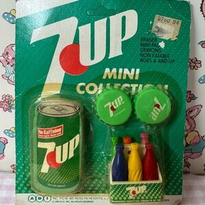 Vintage 1983 “7 Up” Mini Collection!!!